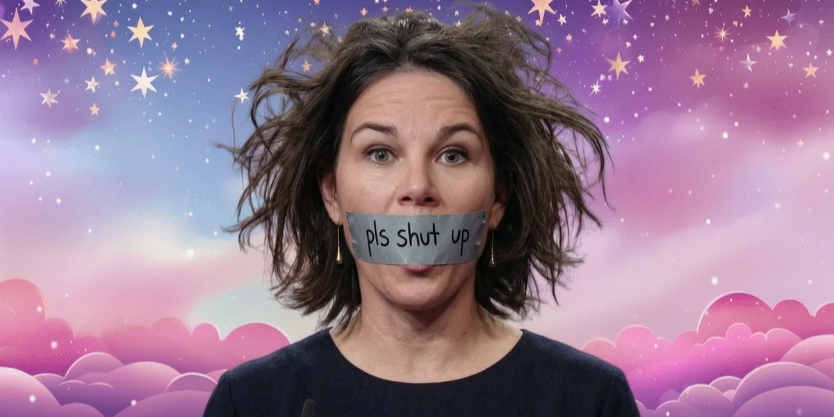 KI-Satire: Annalena Baerbock vor einem rosa-violetten Sternenhimmel, über ihrem Mund graues Klebeband mit der Aufschrift pls shut up
